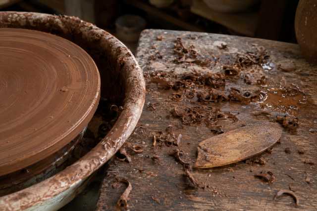 clay-wheel-trimmings